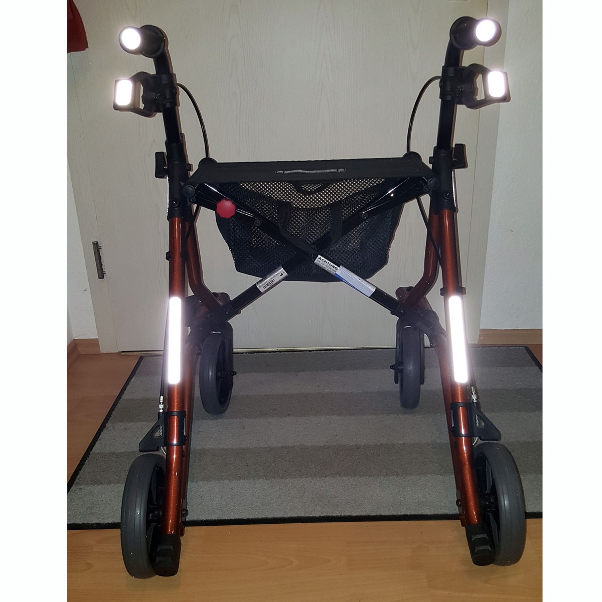 Helm uvm. Fahrrad Reflektoren zum Aufkleben für Kinderwagen reflektierend 